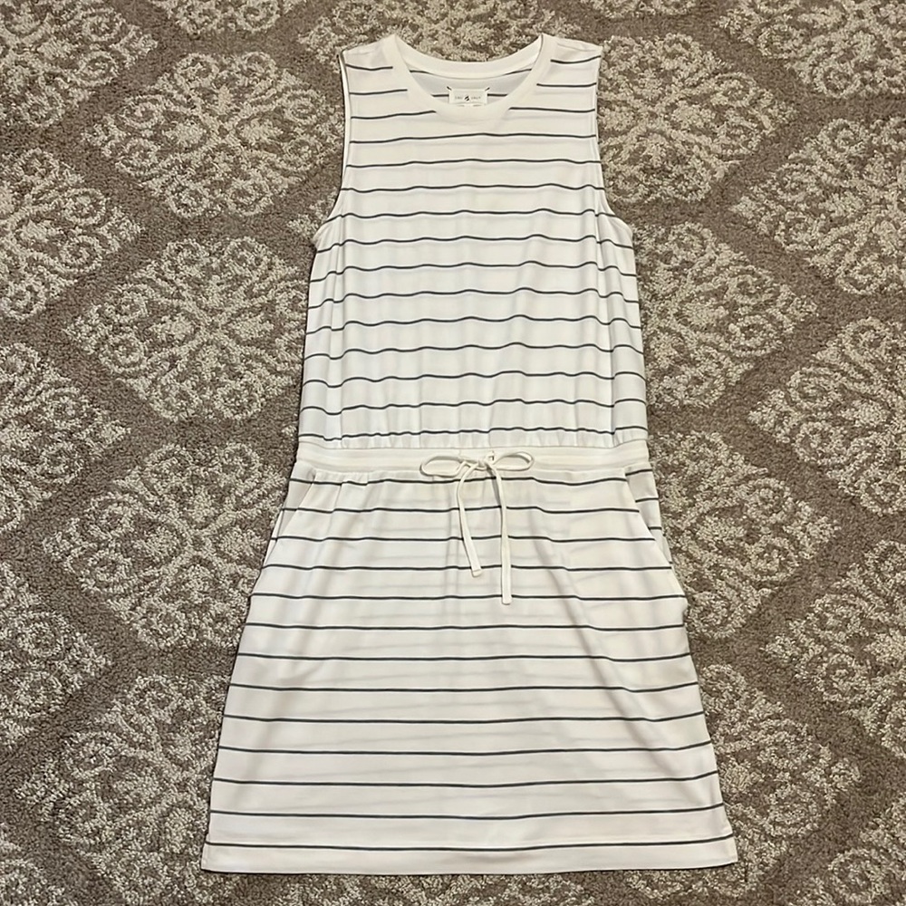 Lou & Grey dress